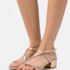 Sandalen - Rose Gold Coloured