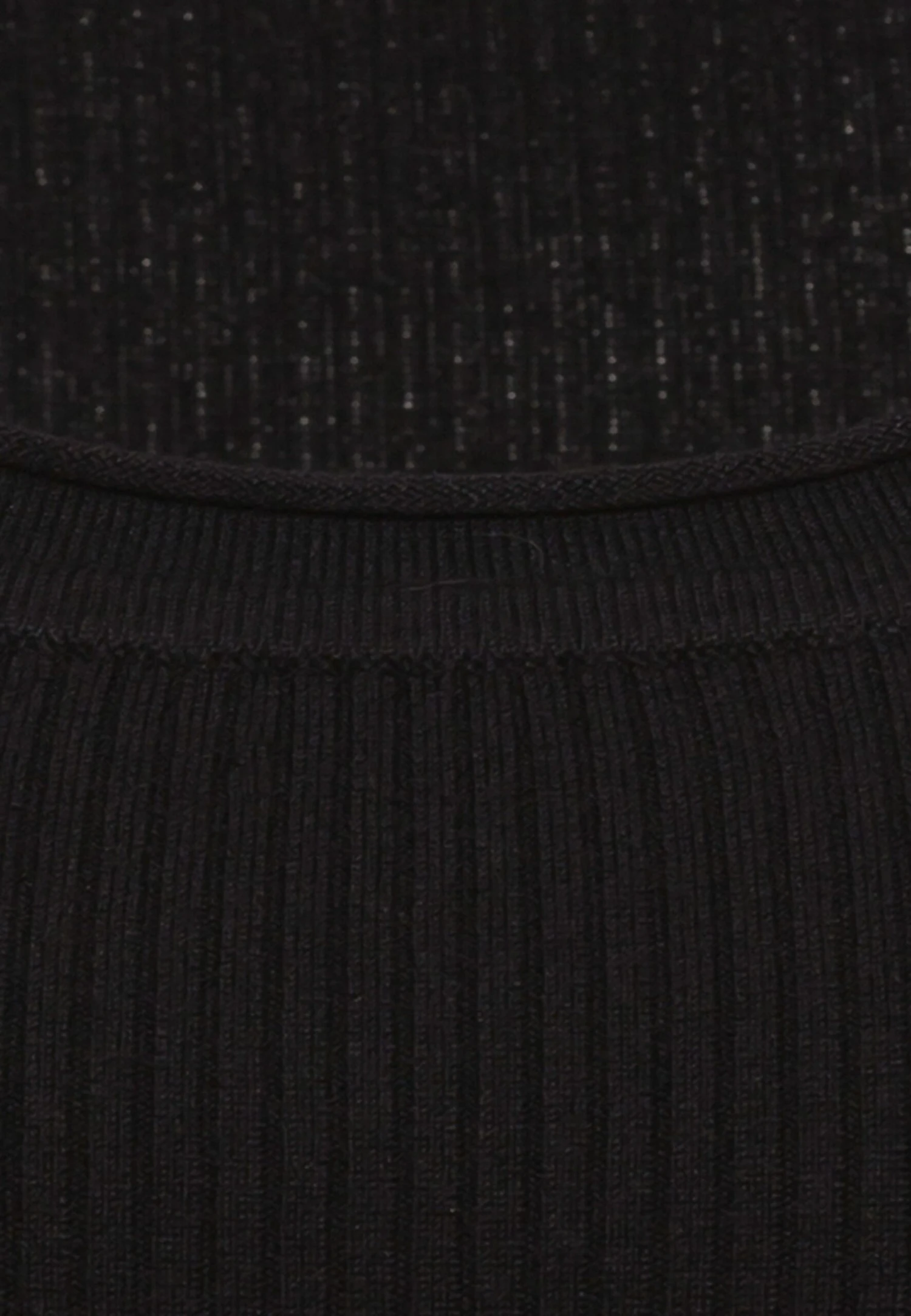 Button Detail - Trui - Black