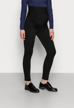 Slim Fit Jeans - Black