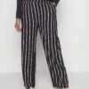 Wide Leg Pant - Broek - Dark Blue/Brown/White