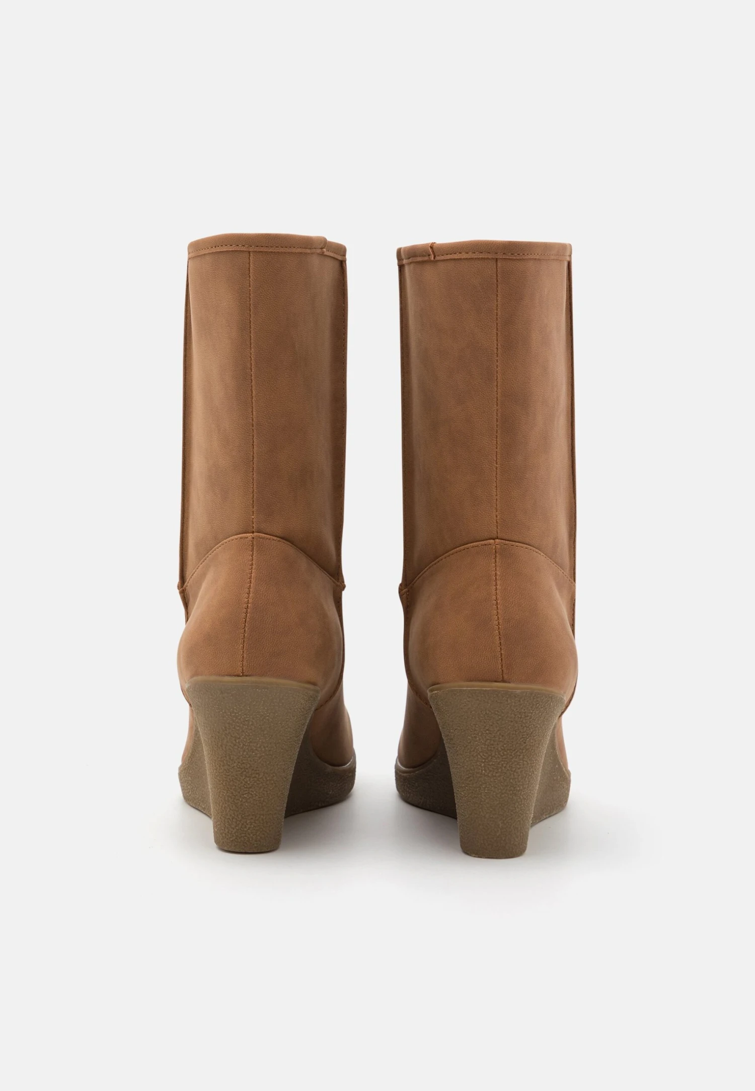 Winter Boot - Enkellaarsjes Met Sleehak - Cognac