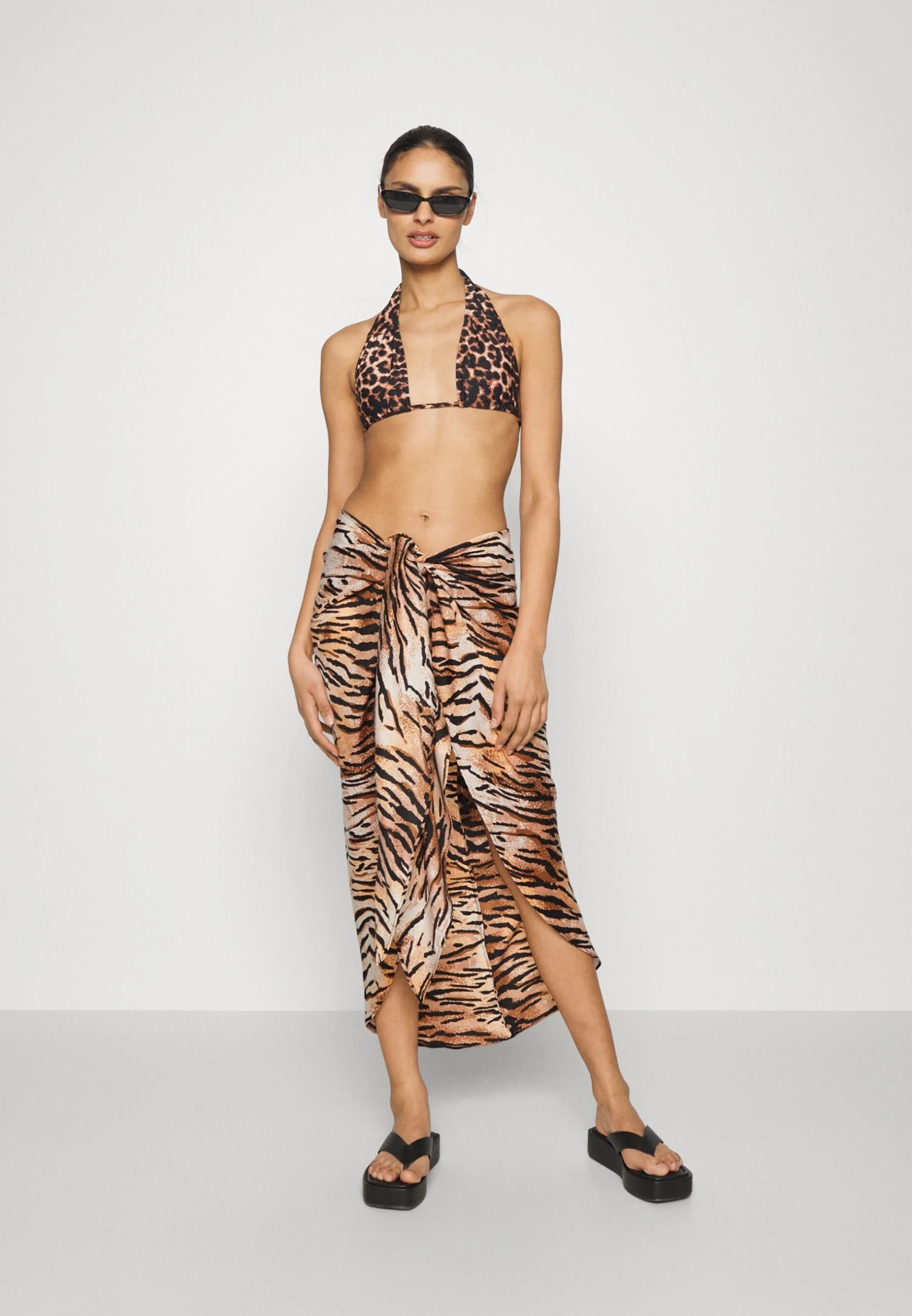 Geo Print Sarong / 917 - Multi-Coloured - Wikkelrok - Multi-Coloured