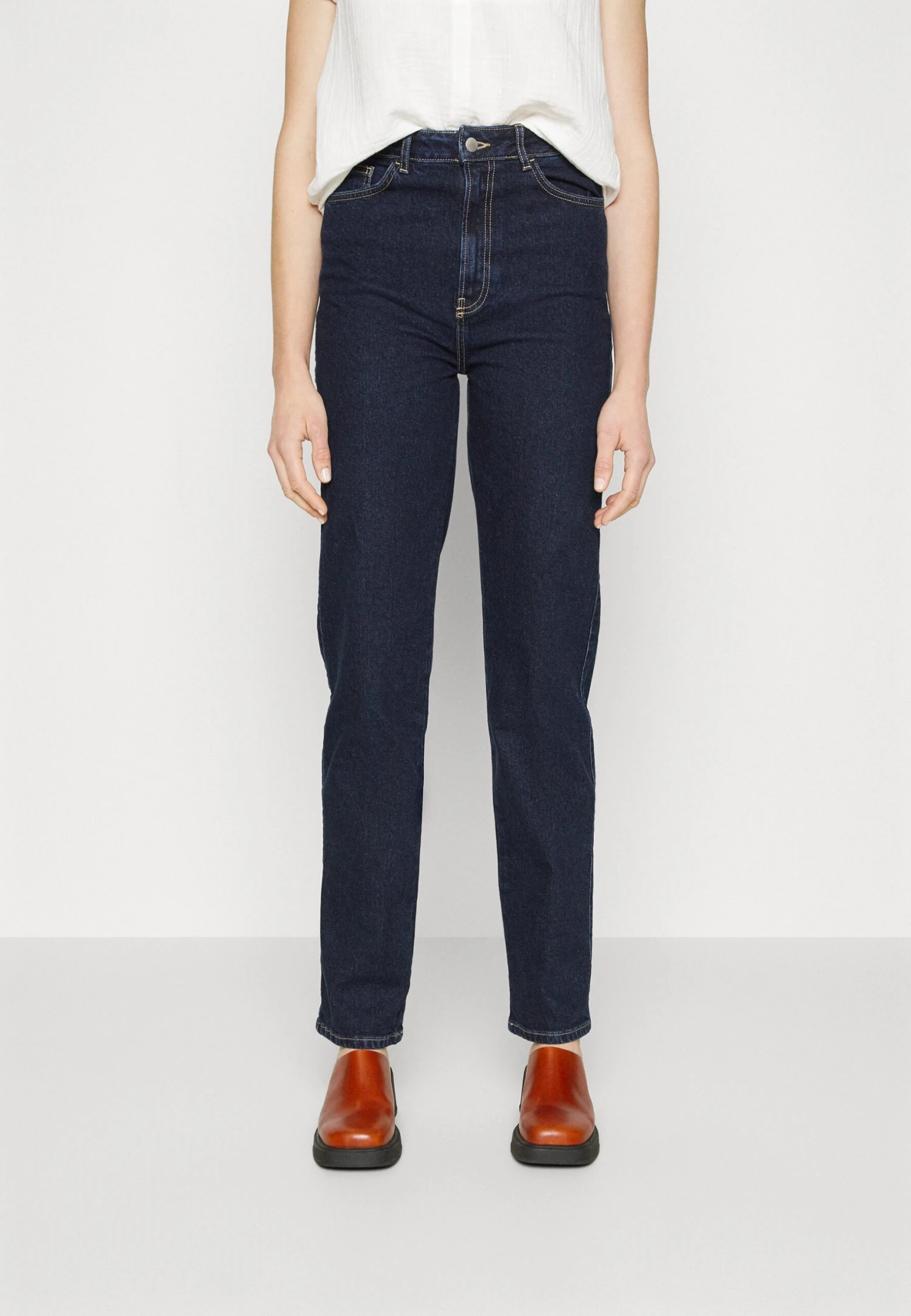 Straight Leg Jeans - Dark Blue Denim