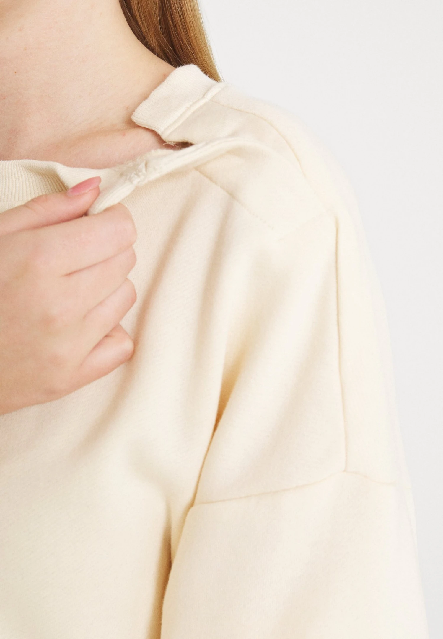 Sweater - Beige