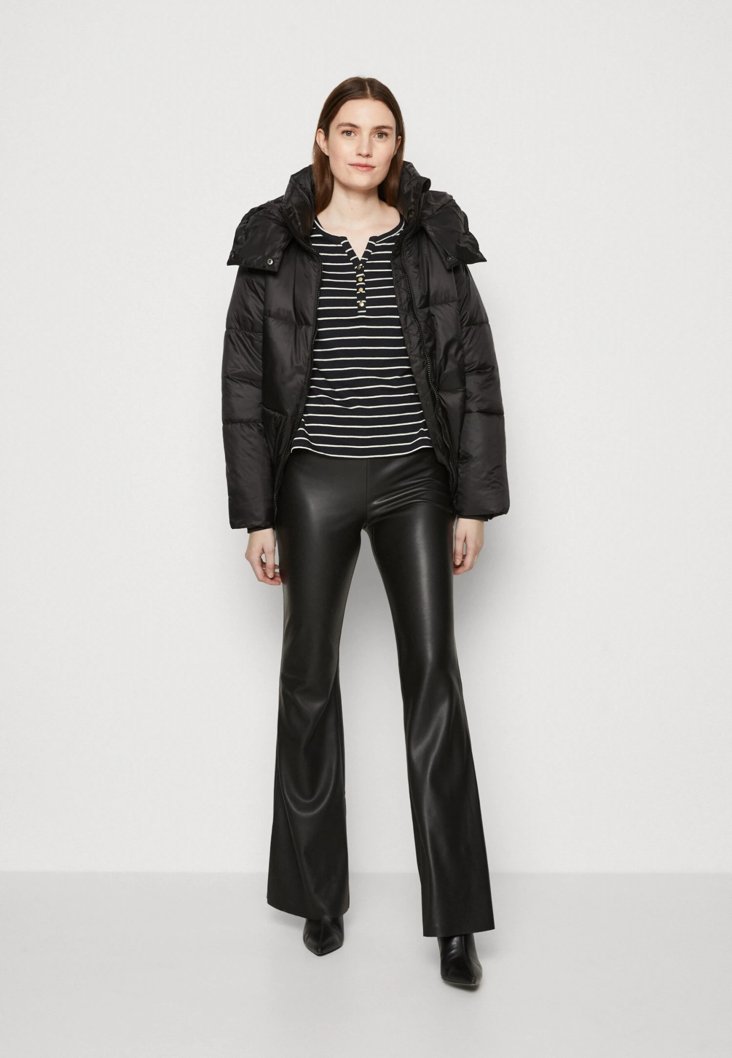 Longsleeve - Black White