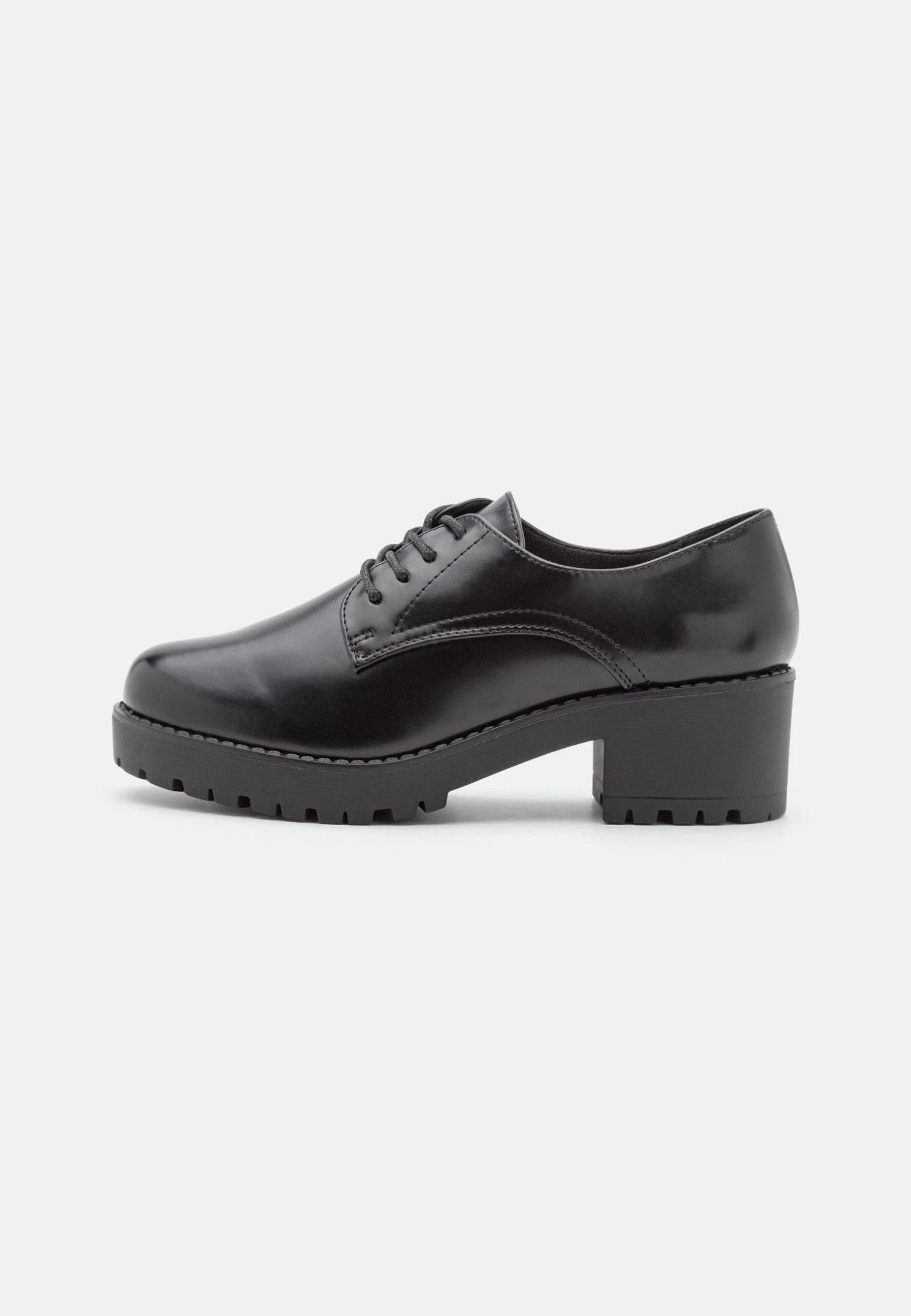 Veterpumps - Black