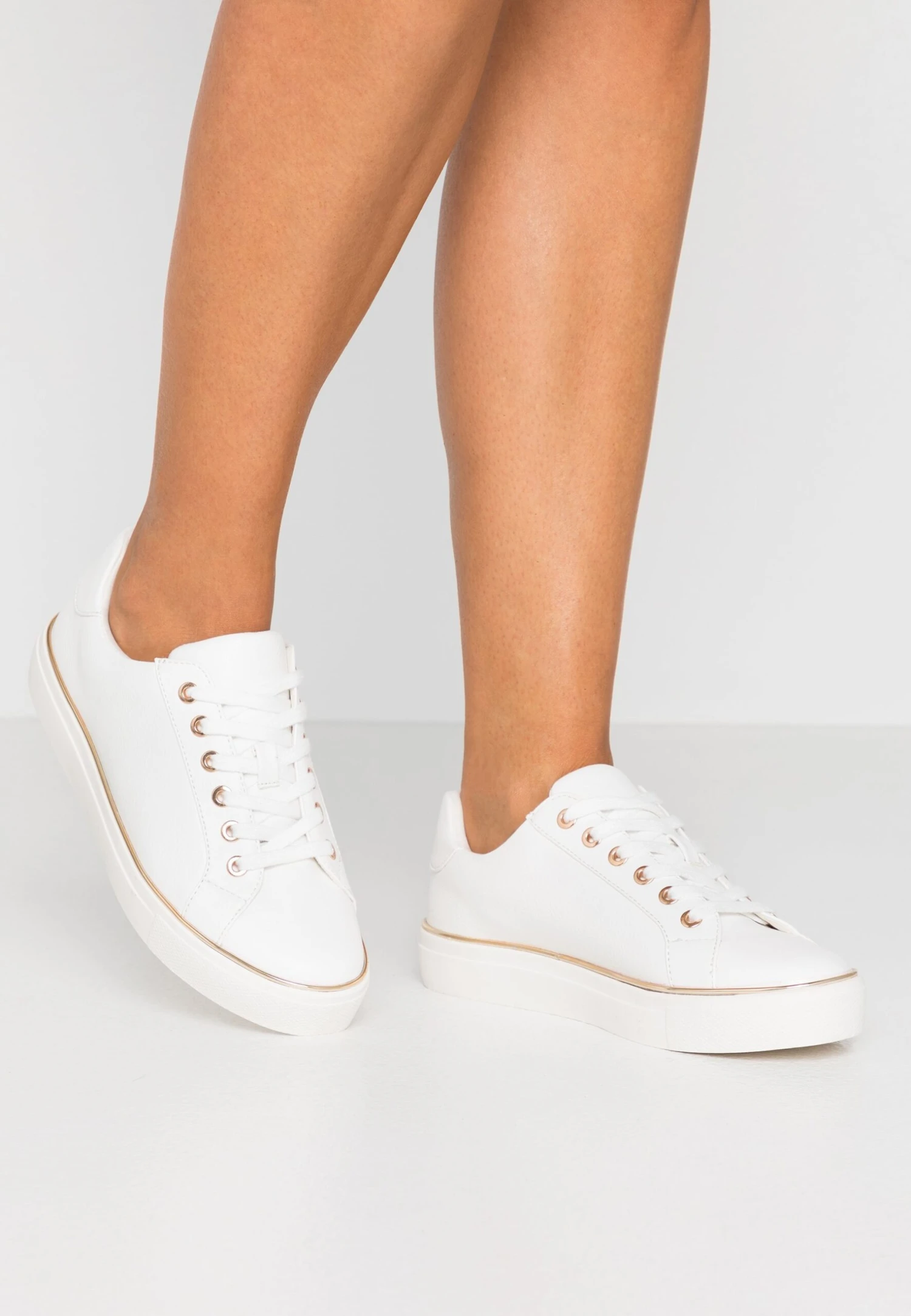 Sneakers Laag - White